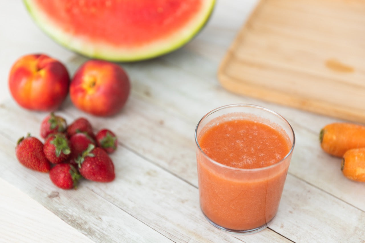 Watermelon, nectarine, carrot and strawberry smoothie recipe